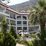 Akbuk Palace Apart-hotel 2*