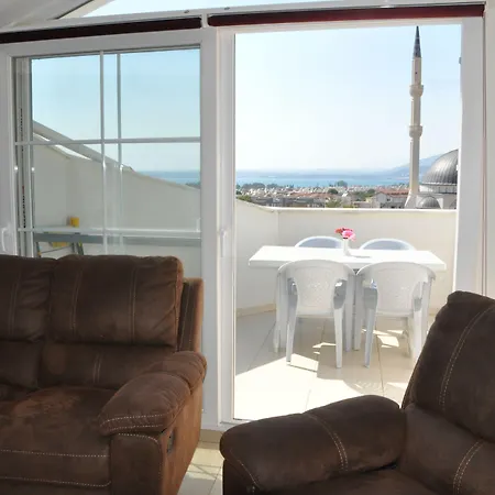 公寓式酒店 Akbuk Palace 2*