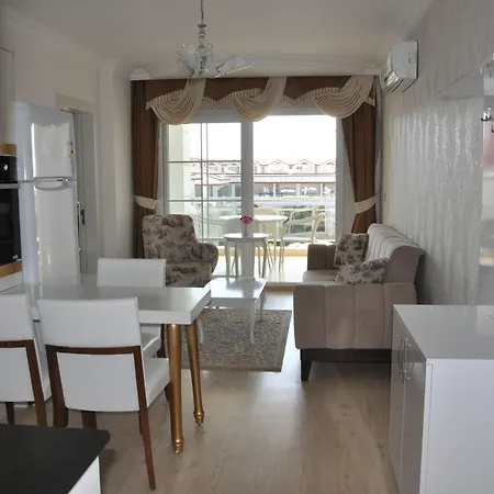 公寓式酒店 Akbuk Palace