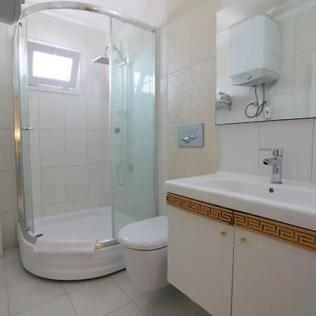 公寓式酒店 Akbuk Palace