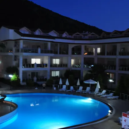 Akbuk Palace 2* 阿库布克