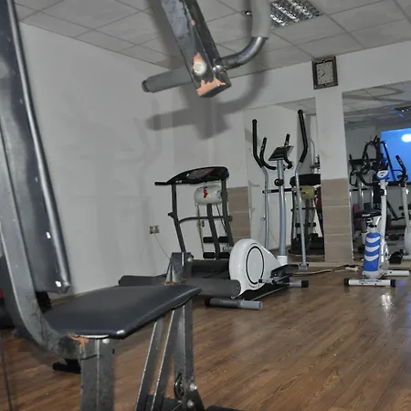 Akbuk Palace 公寓式酒店